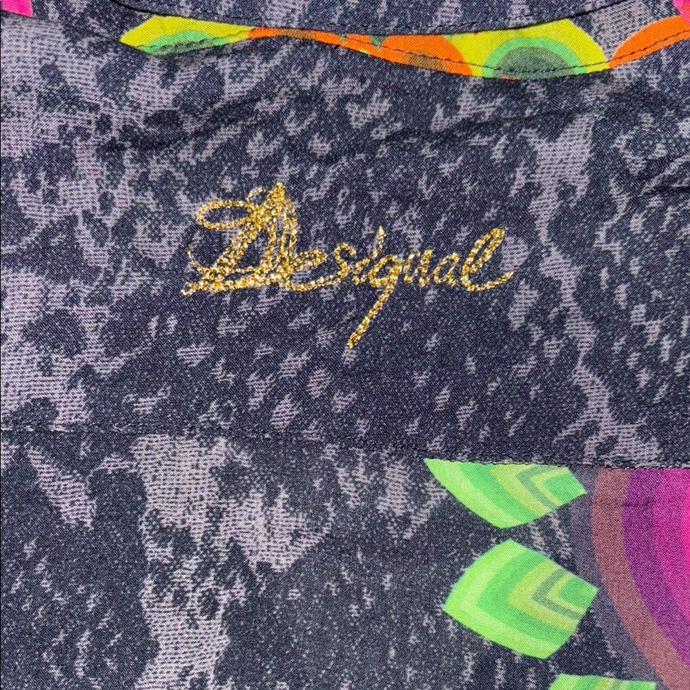 Desigual Women's Floral Button Down, EUC - Picture 7 of 13
